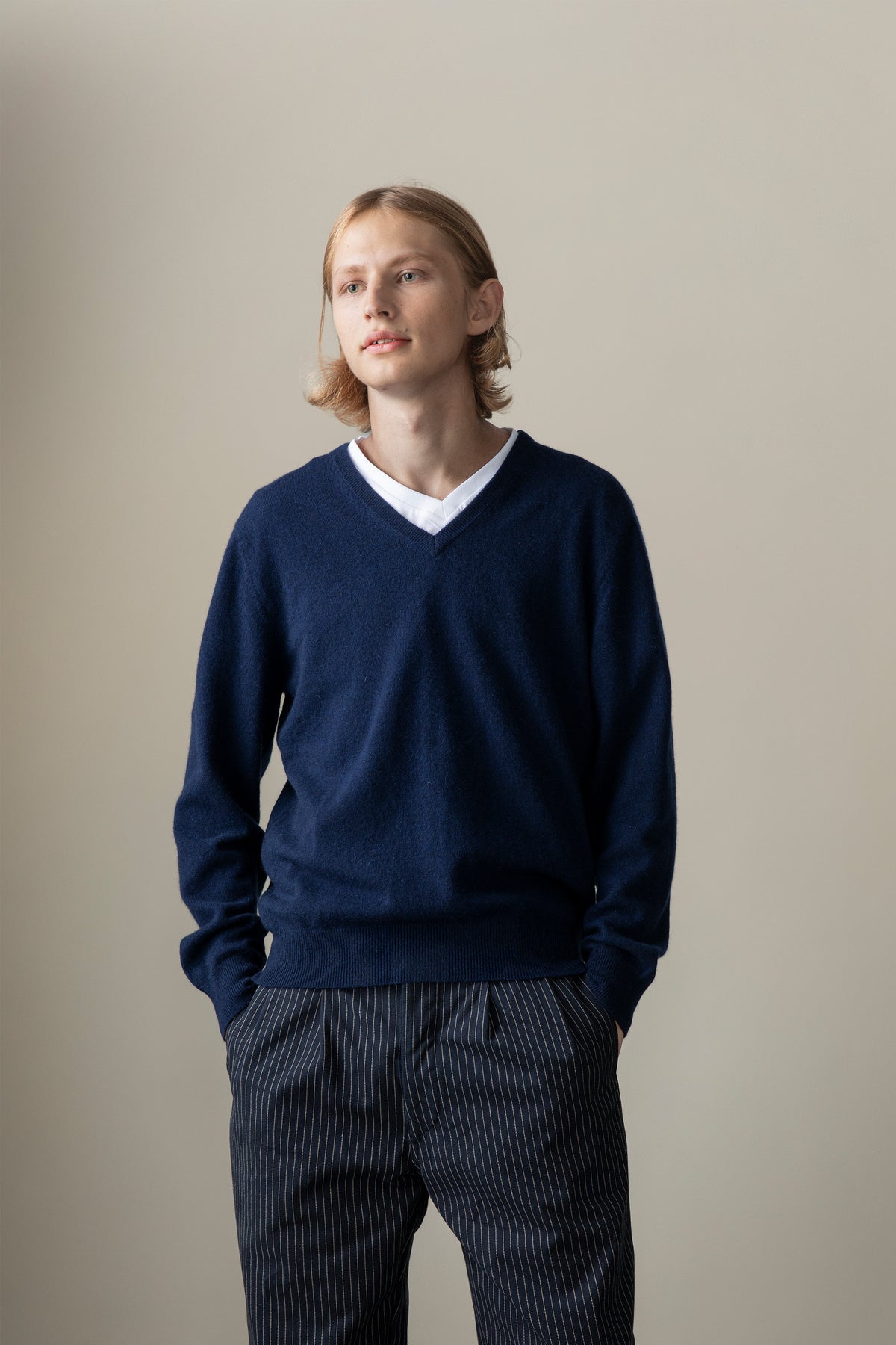 Cashmere V Neck Jumper Cosmos