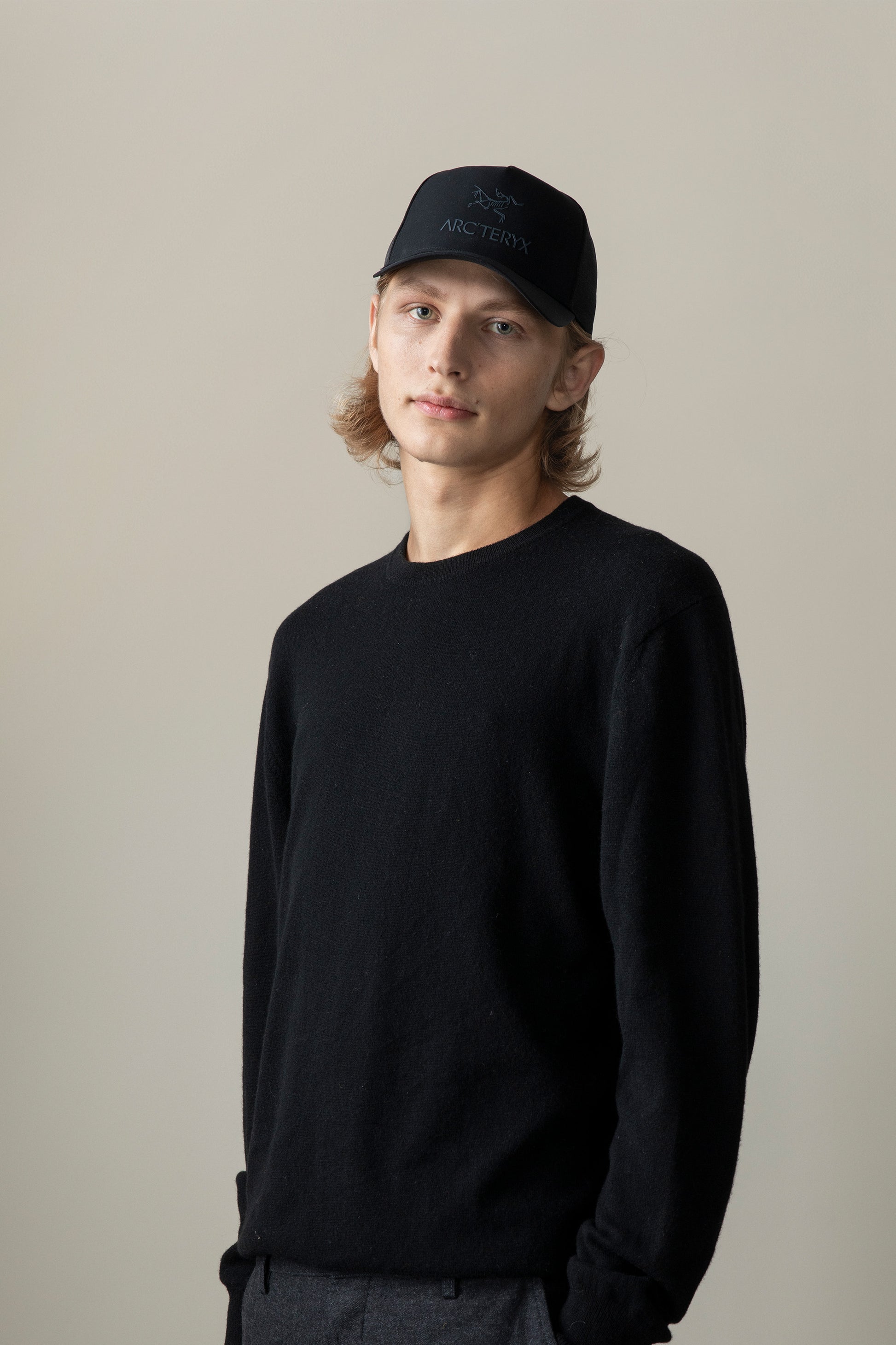 Men's Cashmere Crew Neck Jumper Black – Kiltane