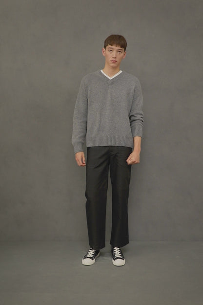 Unisex Cashmere V Neck Jumper - Derby Grey