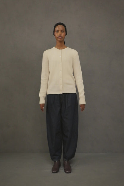 Women’s Heavyweight Cashmere High Button Cardigan - Cream