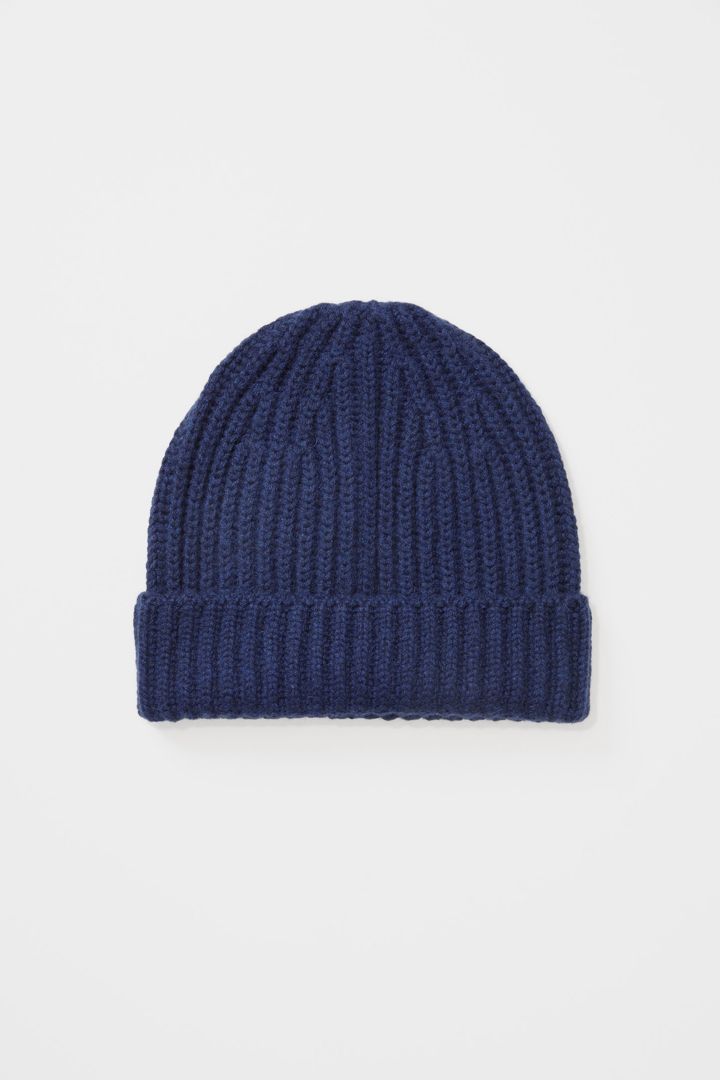 Fisherman Ribbed Cashmere Beanie - Navy