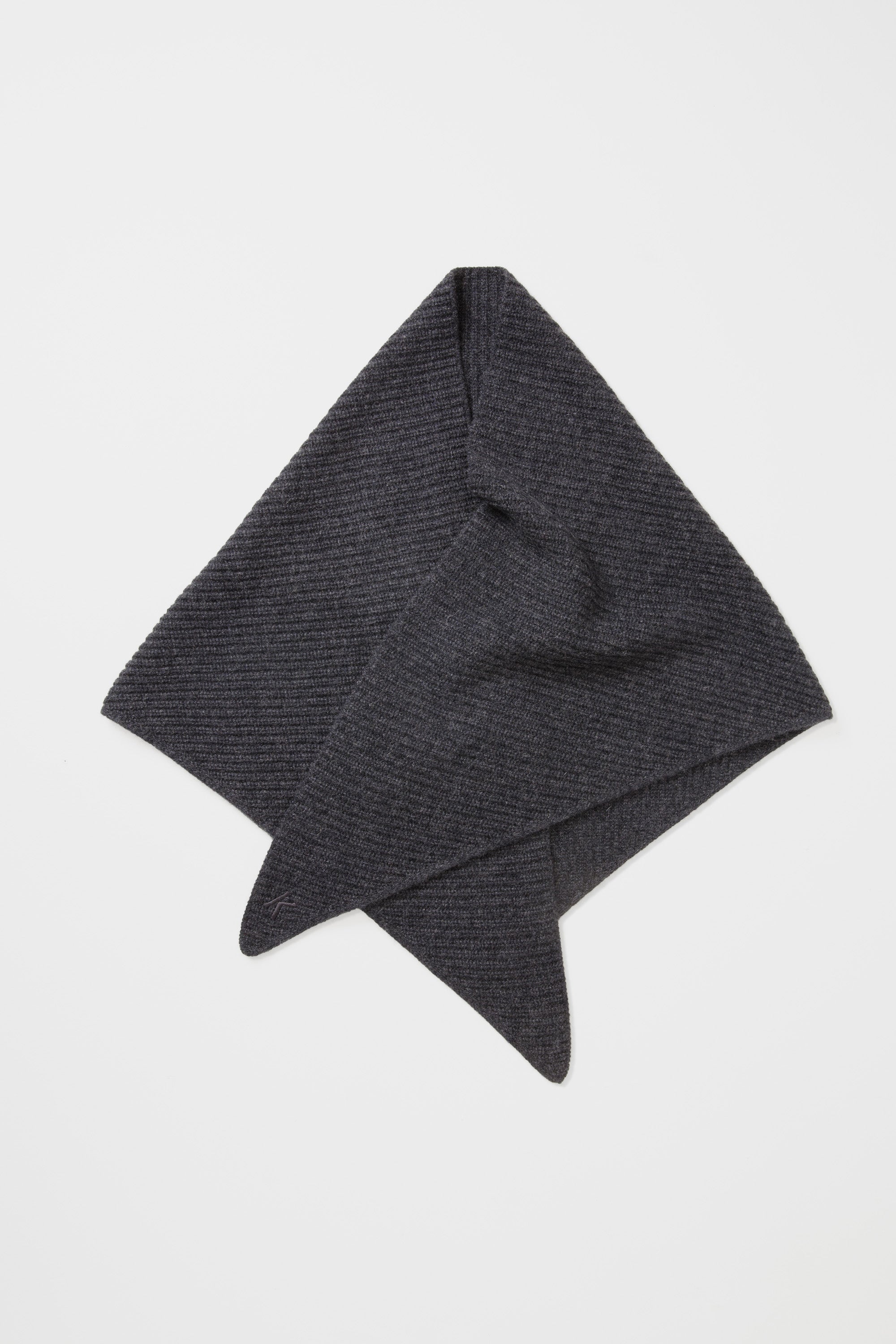 Triangle Knitted Cashmere Scarf - Charcoal – Kiltane