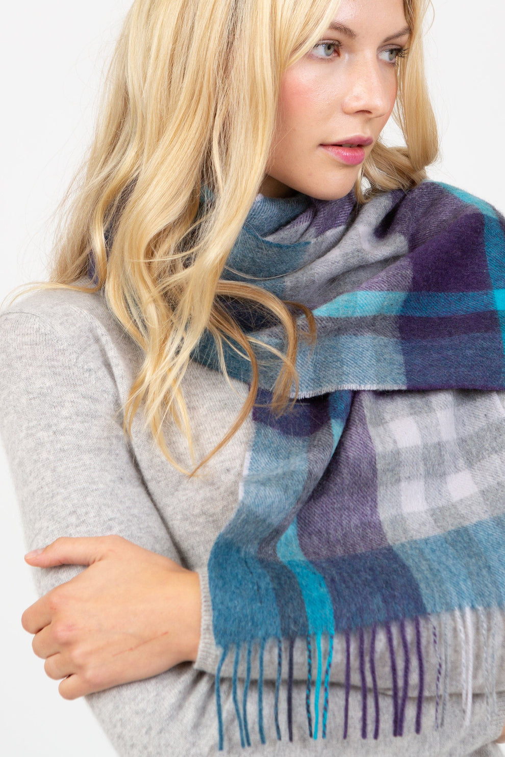 Navy Beige Tartan Small Lambswool Scarf