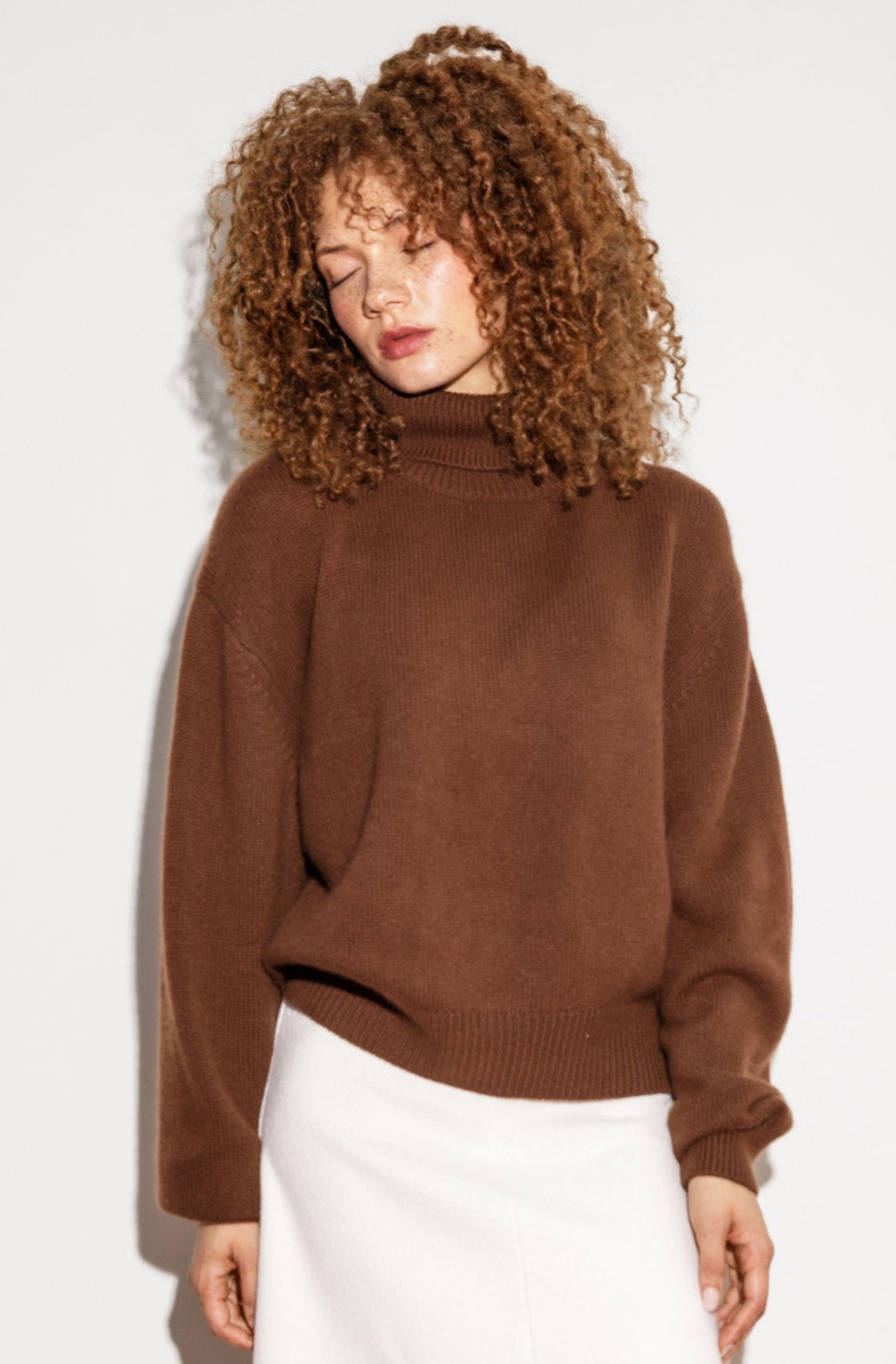 Cramond Cashmere Roll Neck Jumper - Coco