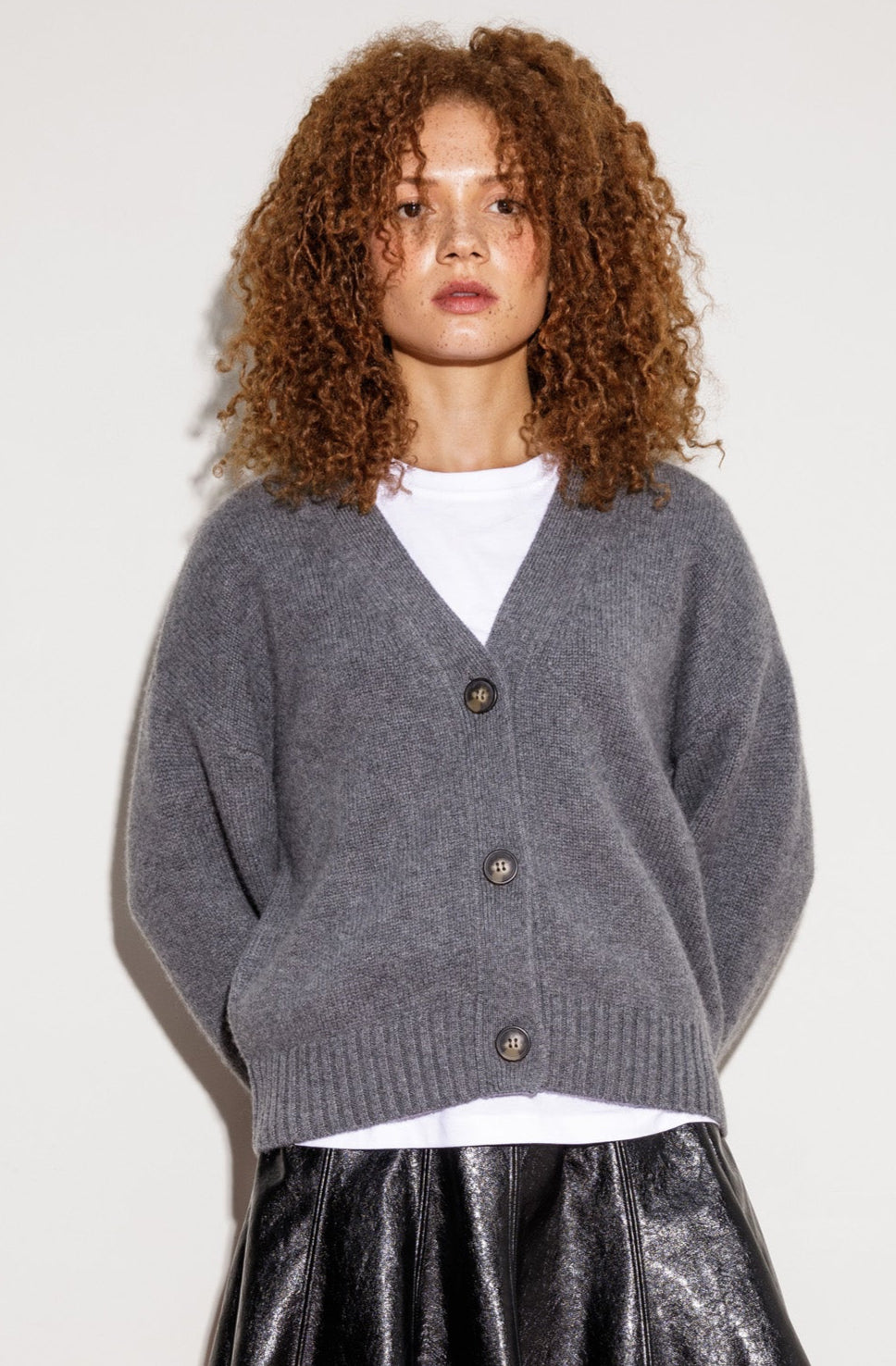 The Hanover Cashmere Cardigan - Grey