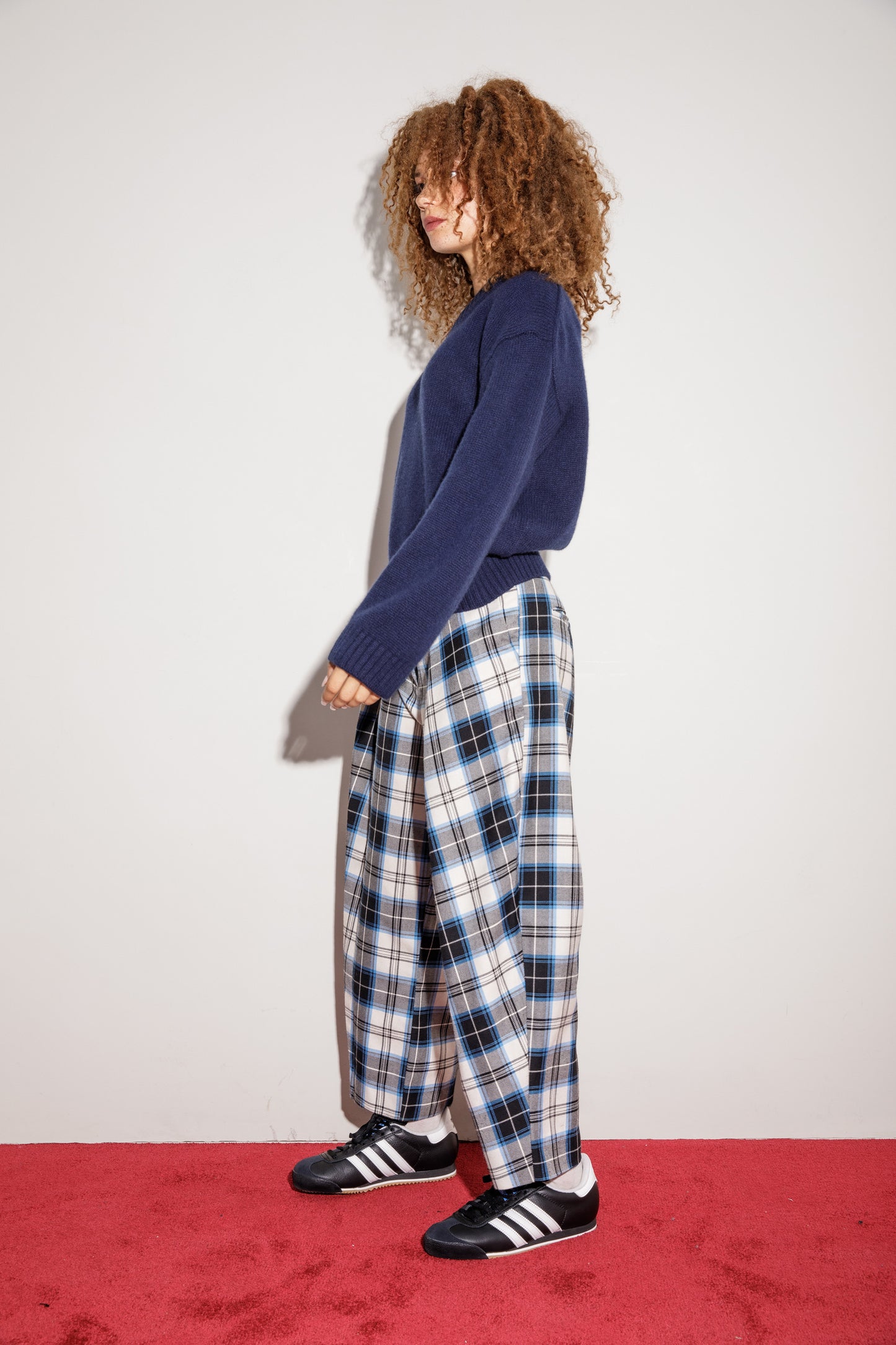 The Old Town Cashmere Jumper - Navy